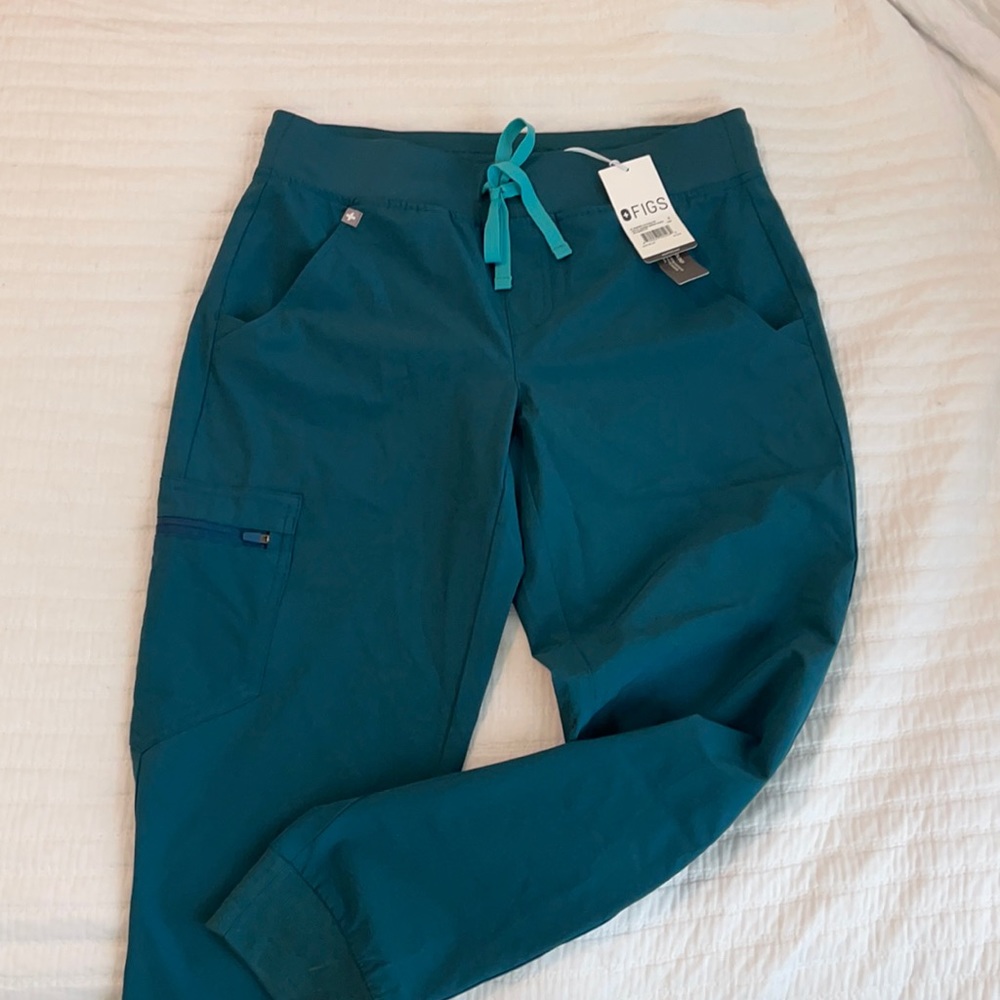 Figs Zamora Fionlite Jogger Scrub Bottoms Caribbean Blue